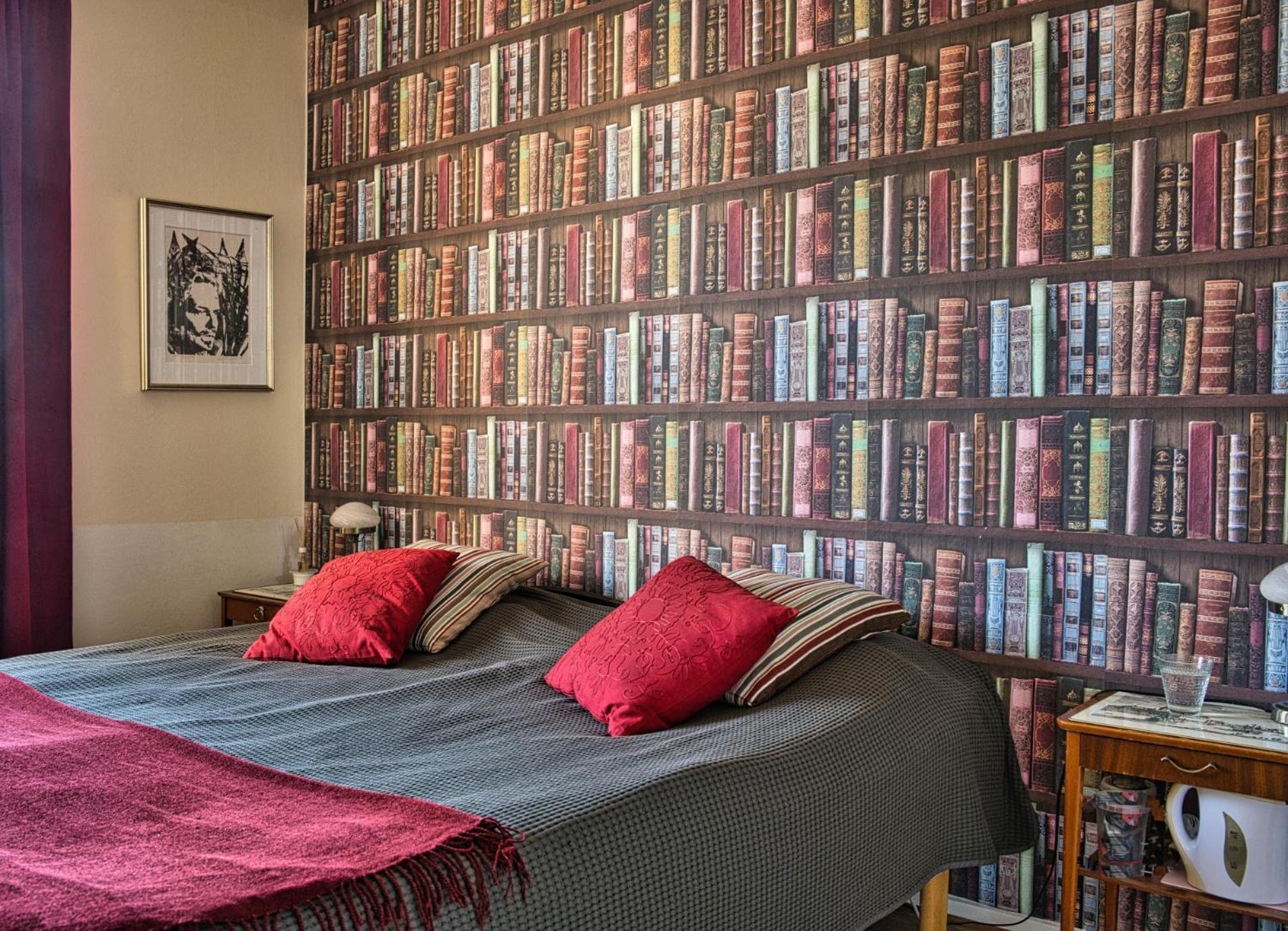 Bed And Books Pa Oesterlens Gaesthaerbaerge Glemminge Exterior foto